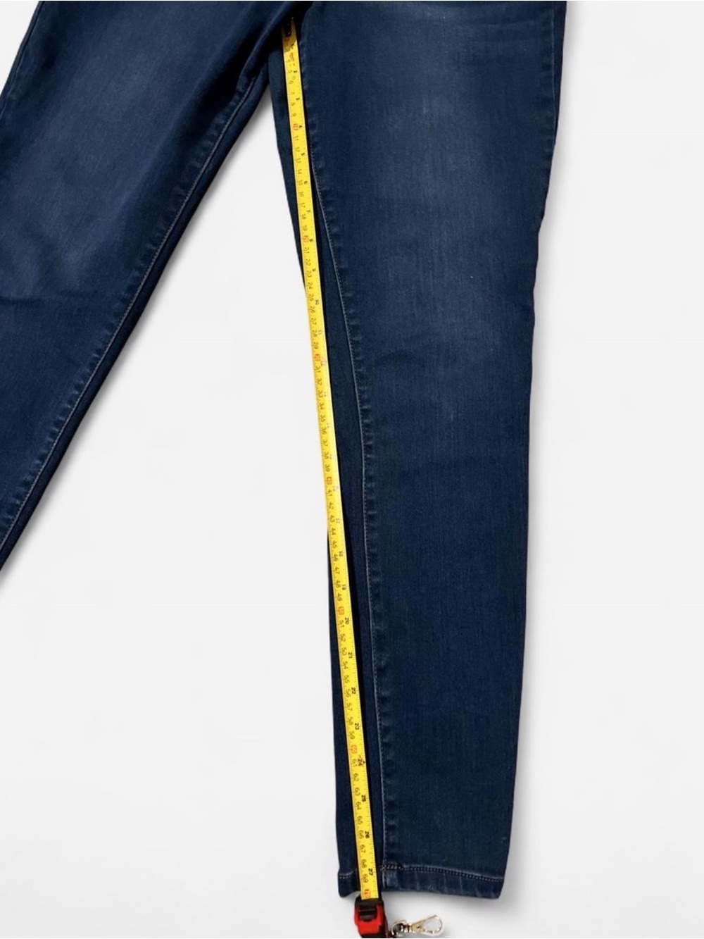 Two Women’s Skinny Jeans - Dark Blue & Medium Blue - Picture 9 of 13